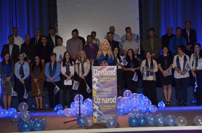 14800866_10205600195164010_305254653_n