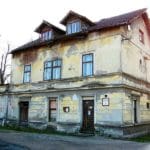 Zgrada stare željezničke stanice u Lukavcu