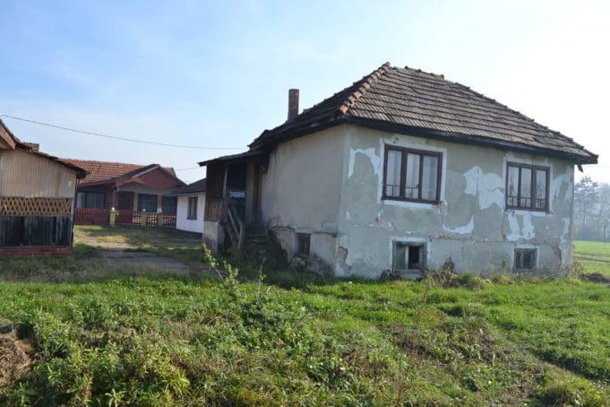 Donje Crveno brdo - Foto: Lukavacki.ba