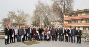 Uručenje certifikata OV - Foto: Lukavacki.ba