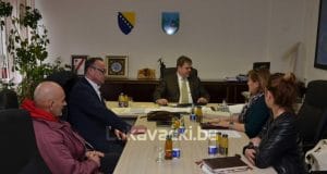 Potpisivanje protokola o saradnji sa Fondacijom tuzlanske zajednice - Foto: Lukavacki.ba