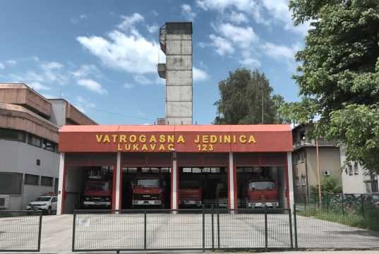 Lukavac ulaže u sigurnost građana: Odobrena nabavka savremenog navalnog vatrogasnog vozila