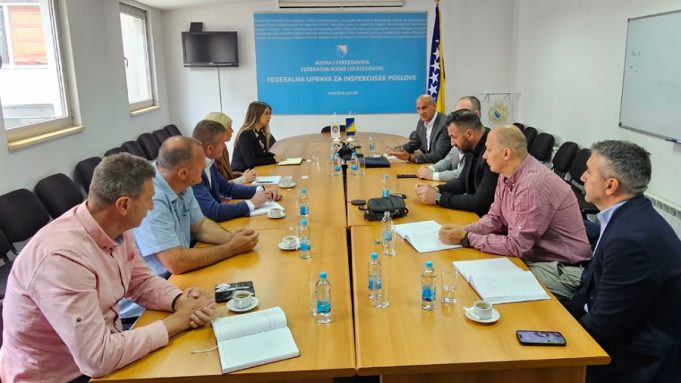 Inspektori-i-JP-Ceste-FBiH-krecu-u-kontrolu-ilegalne-gradnje