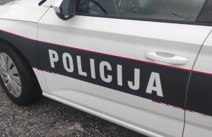 Teška nesreća u Lukavcu: Jedna osoba poginula u sudaru vozila, tri povrijeđene