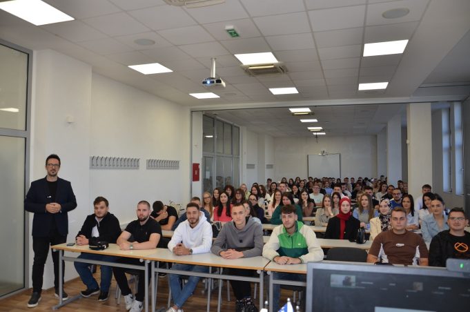 Univerzitet FINRA Tuzla 1