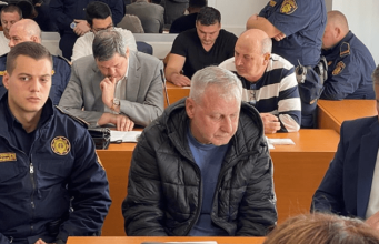 Jezivi iskazi žrtava iz Tuzle: Inspektor im davao drogu, policajci ugovarali mušterije, a profesor poklonio auto