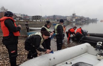 Ronioci iz Lukavca čistili ušće rijeke Turije u jezero Modrac: “Uložimo minimum napora da plastika završi u kantama, a ne u vodi”