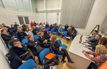 Održana proširena sjednica DF Lukavac; Mahir Mešalić govorio o izazovima, ali i o strateškim pravcima djelovanja stranke