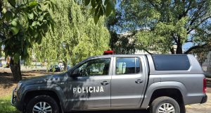 Od sutra nova pravila: Zaboravite mobitel, ali pojas nemojte; za neke prekršaje kazne idu i do 5.000 KM