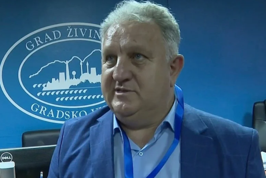 Živinice: Vijećnici odbili glasati o smjeni predsjedavajućeg Naila Jusića, koji je u pritvoru