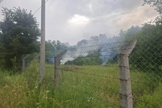 Građani upozoravaju na gust dim u krugu rezervoara na Doložaju, traže reakciju nadležnih