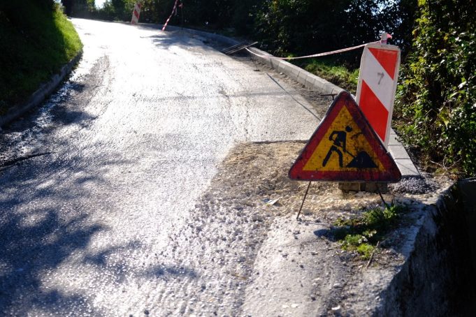 radovi na putu