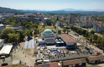 Svečano otvoren Islamski centar u Lukavcu