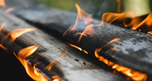 Veliki požar u Živinicama: Gorjele hale, prateći objekat i porodična kuća