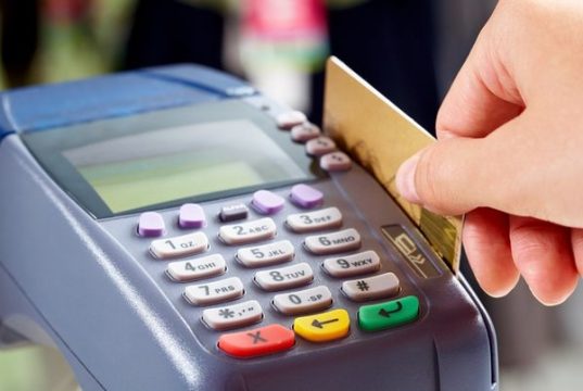 Povećani limiti za beskontaktno plaćanje bez unošenja PIN-a u BiH