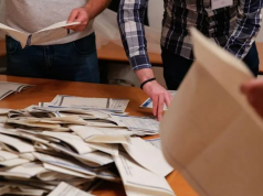 CIK naložio ručno brojanje i otvaranje vreća na 17 biračkih mjesta, među njima i u Lukavcu